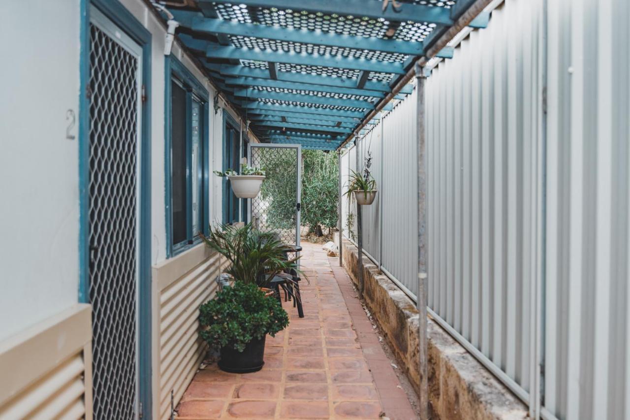 Dongara Hotel Motel Extérieur photo
