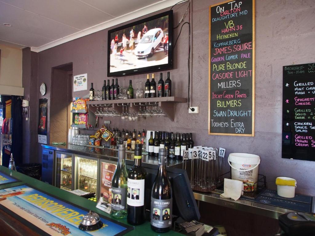 Dongara Hotel Motel Extérieur photo